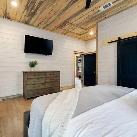 Lone Pine Lodge. Brand New! 2 Bedroom Luxury Cabin. Broken Bow Exterior photo